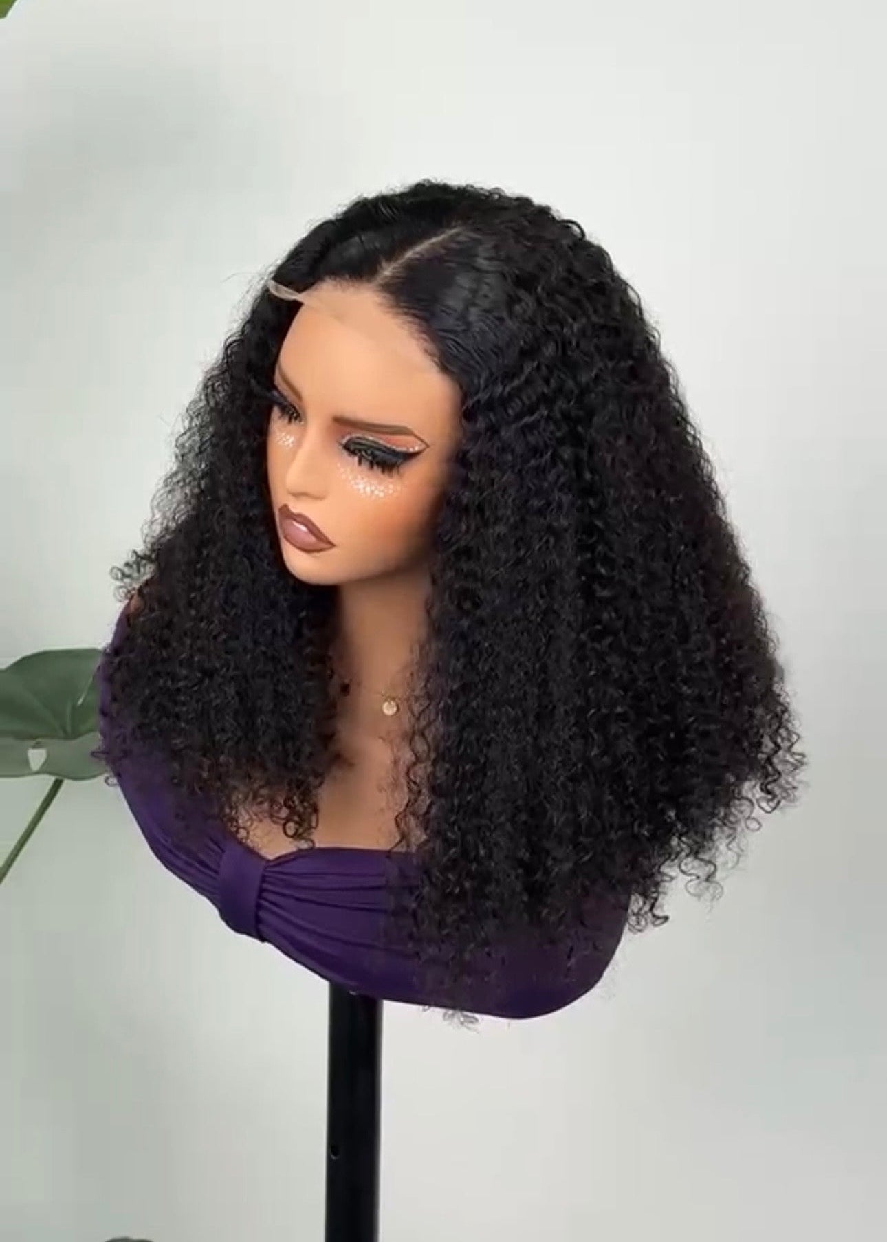 Curly Double Drawn